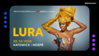 Artystka Lura, obok jej nazwa oraz data i miejsce koncertu. W prawym górnym rogu logo Ticketmaster